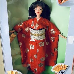Barbie Collectors  HAPPY  NEW  YEAR  JAPANESE  #14024